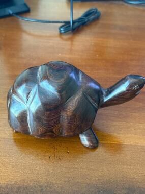Wood Hand Carved Turtle (heavy)